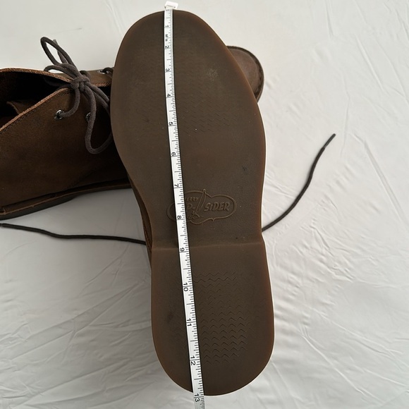 Sperry Topsider brown distressed leather chukka boots main image 5
